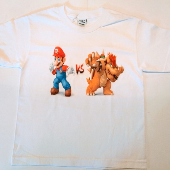 Boys round neck Mario vs Bowser T Shirt - Picture 1 of 4